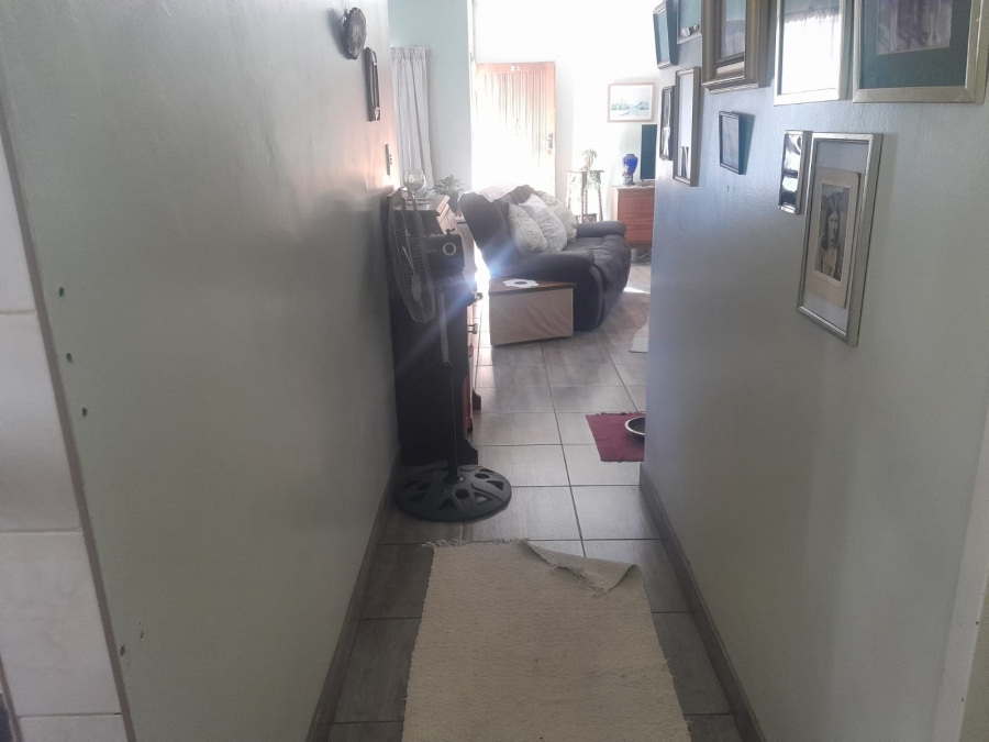 3 Bedroom Property for Sale in Rustenburg Central North West